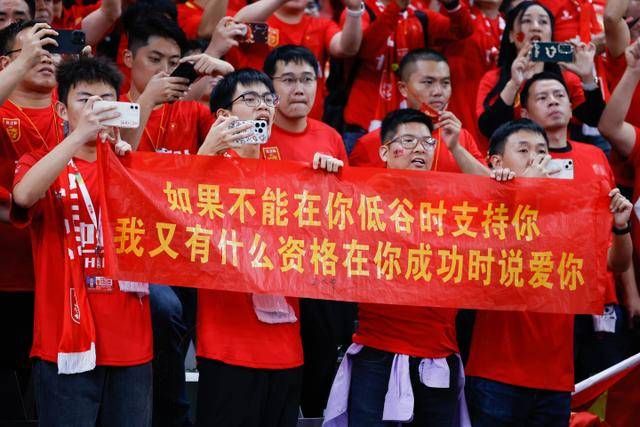 曼晚：曼城不愿再失去更衣室领袖，已为罗德里奉上新约